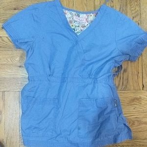 Scrub top small